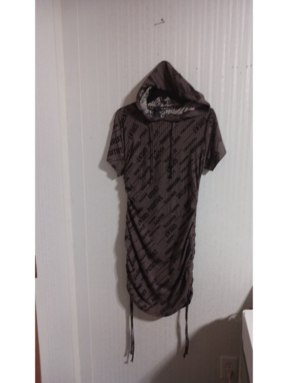 RUE 21 women's  Fudge Brown  Ruched Hooded  Dress  With  Tassels